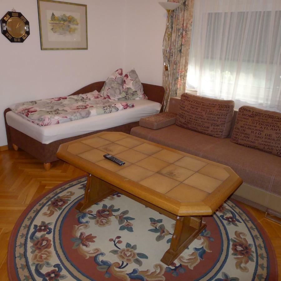 Ferienwohnung Kusternik เวลเดน อัม เวิร์ทเทอร์ซี ภายนอก รูปภาพ